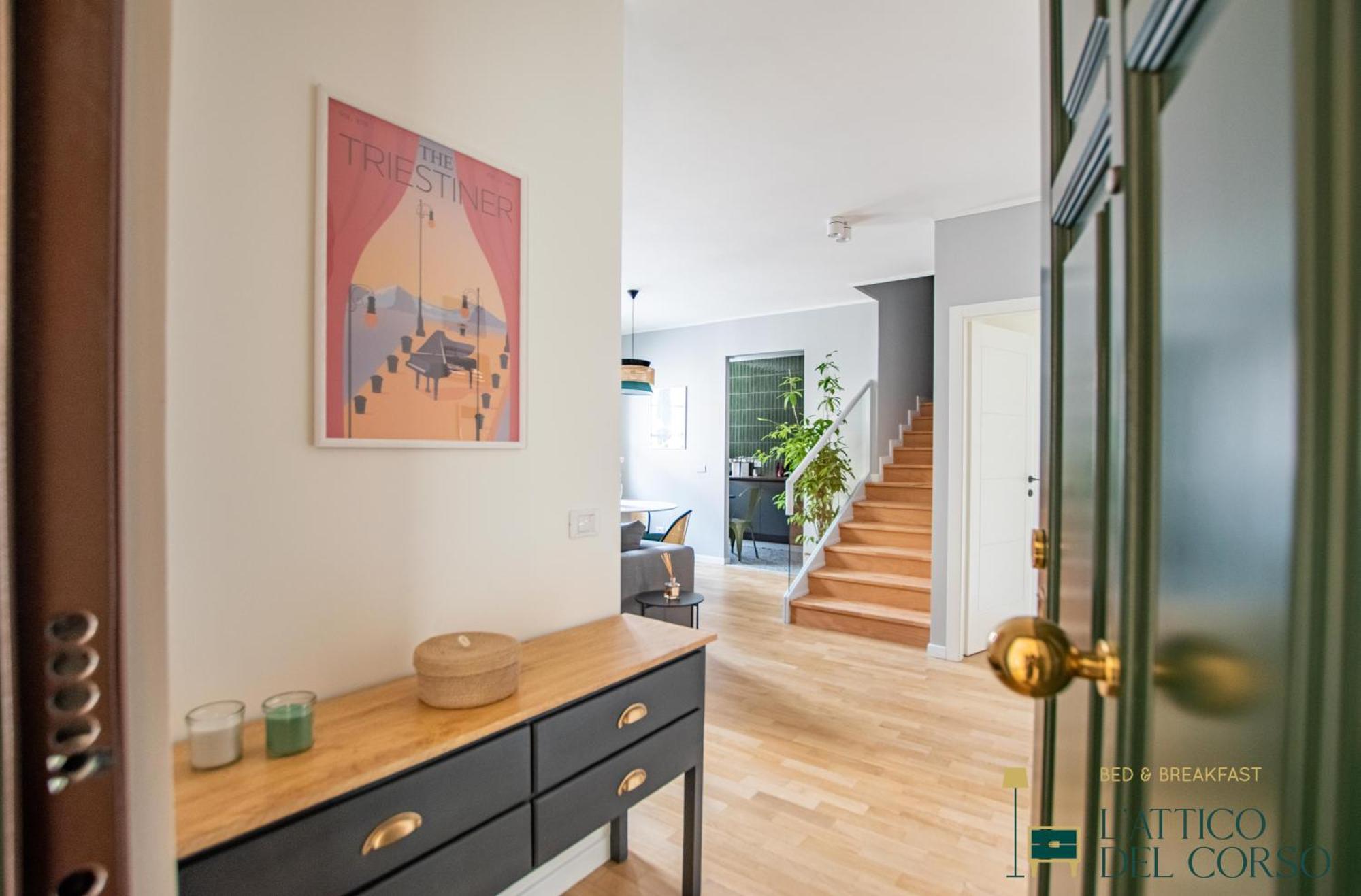 L'Attico Del Corso Apartment Trieste Exterior photo